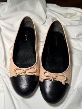 Tory Burch  flats size 7